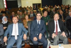 AK Parti Ardahan istişare toplantısına katılan eski Sağlık Bakanı Recep Akdağ, “Sağlık alanında önemli hizmetler yaptık” dedi