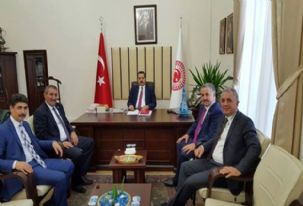 Vekil Atalay ile Kars ve Iğdır Milletvekilleri, Tarım  Bakanıyla görüşerek hayvancılık sorunlarını ilettiler