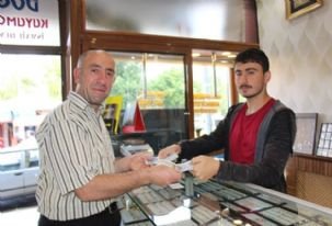 Ardahanlı esnaf dolar bozduyor